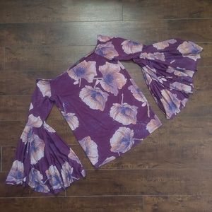 Free People/We The Free Birds Of Paradise Off The Shoulder Bell Sleeve Top